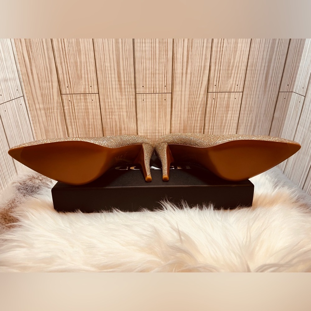 Coach Addie 90 Metallic Pump. Size 5.5. NIB. - Picture 7 of 7